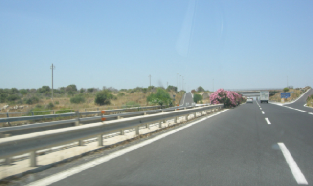 Da lunedì al via rifacimento della pavimentazione sulla Siracusa-Catania