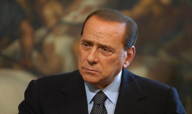 Berlusconi, il bollettino: "Quadro clinico in miglioramento"