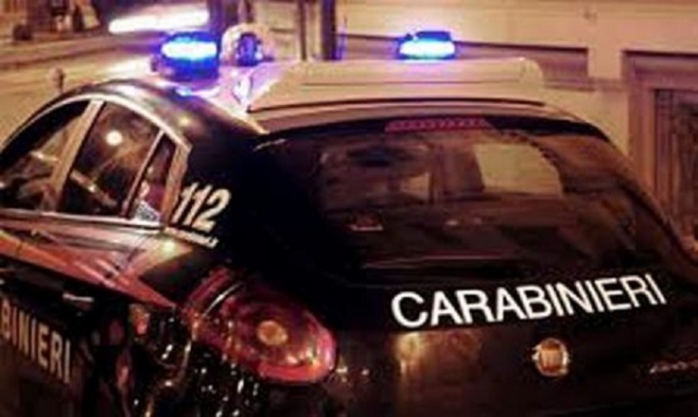 Noto, tentato omicidio: spari contro l'auto di due coniugi