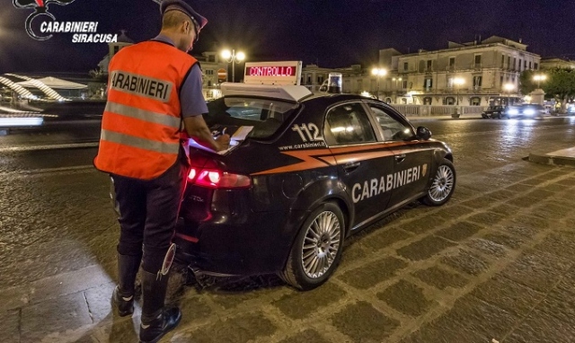 Siracusa, fuochi d'artificio esplosi sul ponte Umbertino: individuato e denunciato l'autore