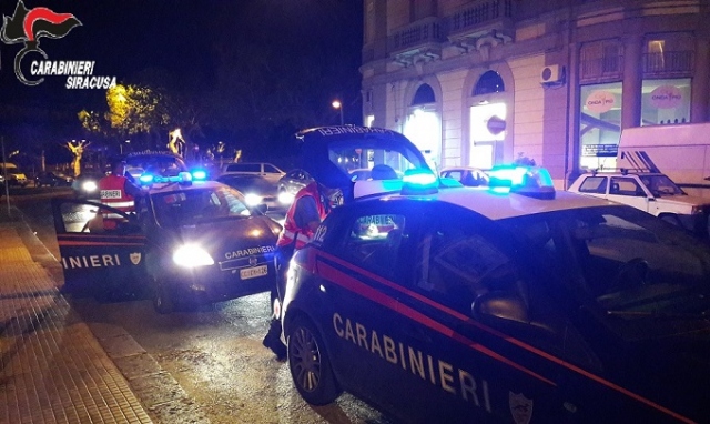 Siracusa, denunciato un topo d'appartamento: trovato con parte della refurtiva