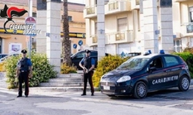 Noto, deve scontare 3 anni e 5 mesi: finisce ai domiciliari