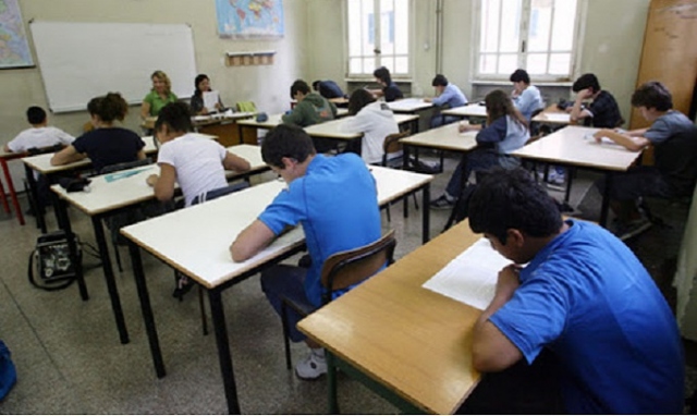 Scuole, Musumeci: "In Sicilia si parte il 14, ma gli istituti potranno posticipare al 24"