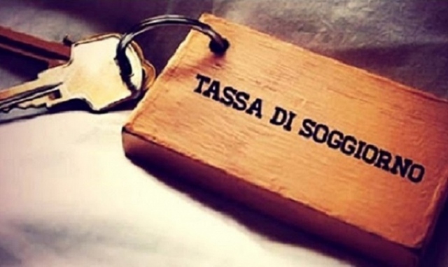 Siracusa, depenalizzazione omesso versamento tassa di soggiorno: Granata "Inopportuno il rilievo dato alla sentenza"