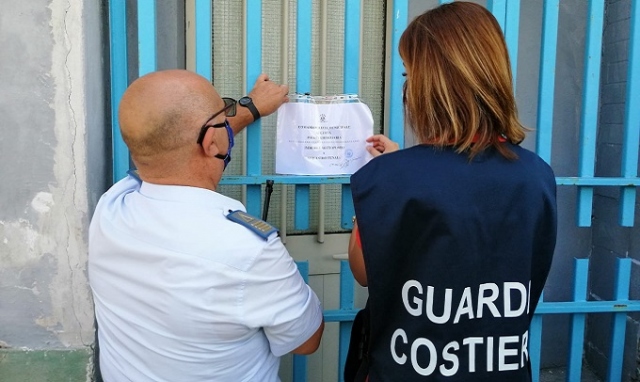 Augusta, autolavaggio privo di autorizzazione allo scarico dei reflui: sequestrato