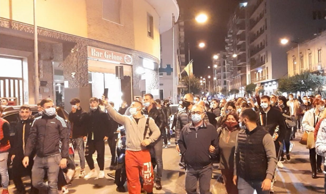 Mobilitazione a Siracusa contro il nuovo Dpcm: corteo da corso Gelone e Piazza Duomo