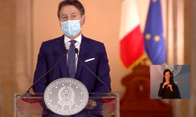 Nuovo Dpcm, le nuove misure anticovid: coprifuoco nelle piazze deciso dai sindaci e turni flessibili a scuola