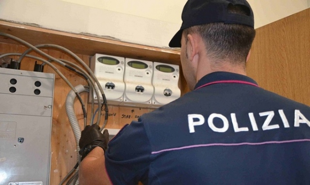 Augusta, furto energia elettrica: denunciati in 4