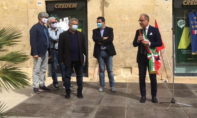 Noto, intitolata piazzetta al giovane sindacalista Paolo Mirmina