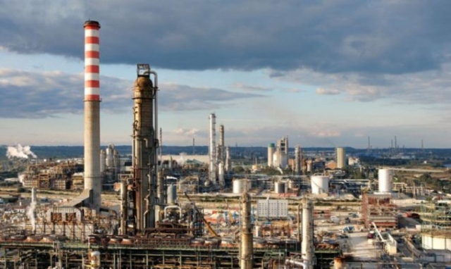 Siracusa, emergenza sanitaria: la Cgil alle mutilnazionali del polo petrolchimico "Facciano la loro parte"