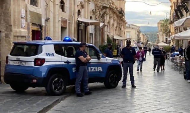 Noto, servizio di controlli straordinari: multe per 12.000 euro