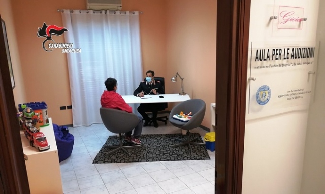 Siracusa, i Carabinieri partecipano alla campagna “Orange the World” del Soroptimist