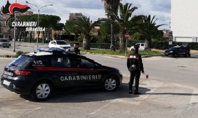 Siracusa e Floridia, controlli straordinari: 4 denunce e sanzioni per 3.000 euro