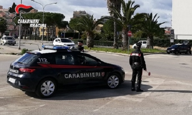 Siracusa, pusher incastrato durante i controlli sulle misure anticovid