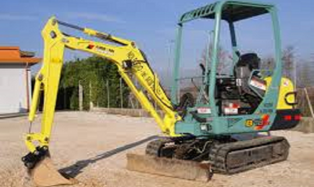 Siracusa, versa la caparra per l'acquisto di un escavatore ma il venditore sparisce