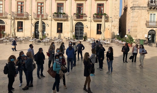 Siracusa, vertenza Ideal Service: sospensione parziale delle attività