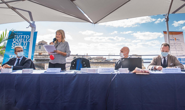 EFFI100, lo smart meter che tiene sotto controllo i consumi di energia elettrica