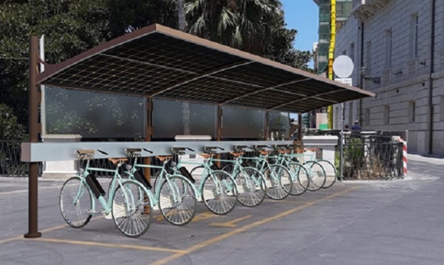 Siracusa, pensiline fotovoltaiche per ricaricare le bici elettriche: il nuovo progetto del Comune