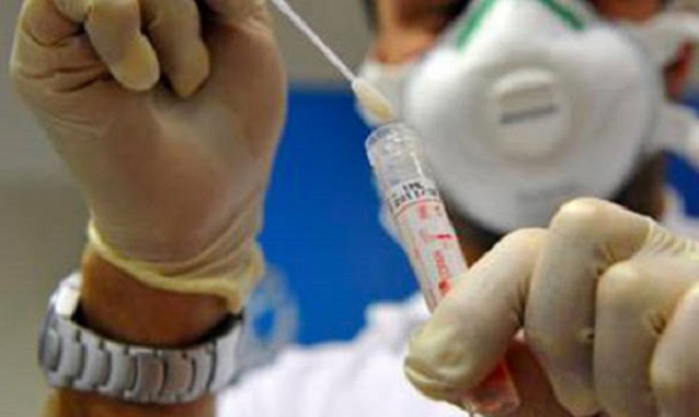 Siracusa, tamponi a studenti: Ternullo "Siano effettuati in drive in"