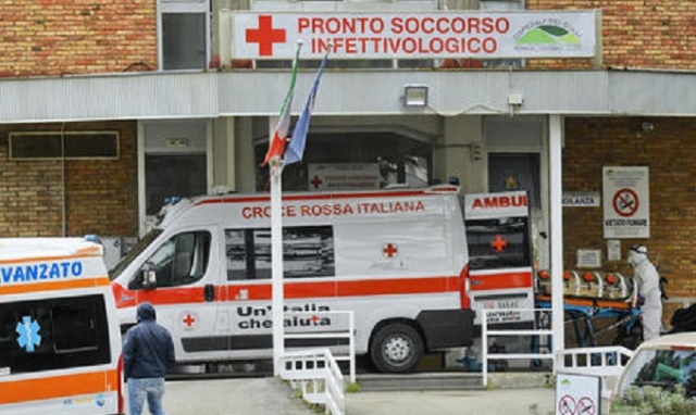 Covid 19, Campania e Toscana vanno in zona rossa