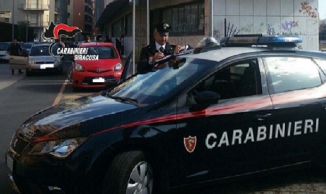 Siracusa, viola ripetutamente i domiciliari: 21enne romeno finisce in carcere