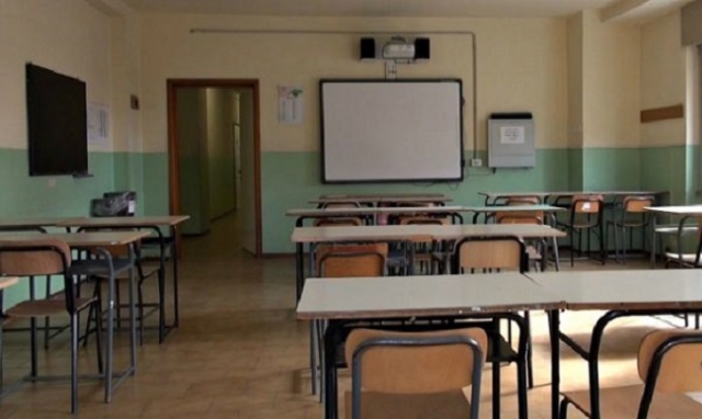 Siracusa, scuole superiori: si rientra in classe al 50% dal 7 gennaio