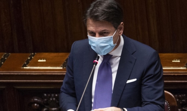 Conte chiede coesione sul Mes. Iv firma la risoluzione