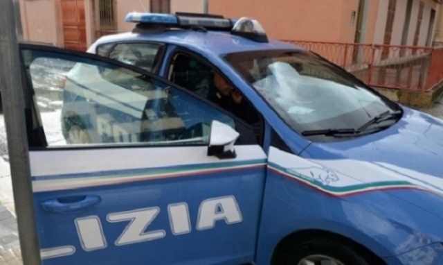 Siracusa, picchia e tiene sotto sequestro il cognato nello sgabuzzino: arrestato 33enne