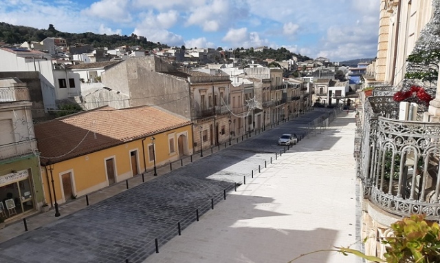 Canicattini Bagni, riapre alla circolazione il lato ovest di via XX Settembre