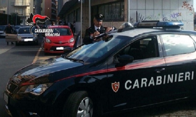 Siracusa, allaccia l'abitazione al servizio idrico pubblico: denunciato