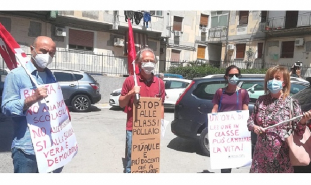Siracusa, i Cobas: "La scuola deve riaprire in sicurezza"