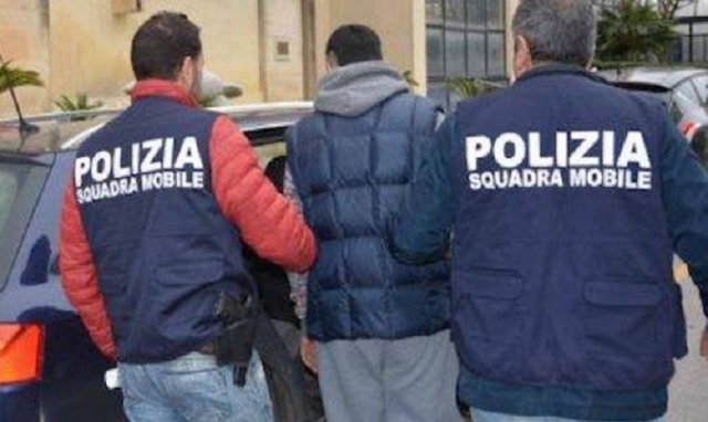 Due cittadini stranieri arrestati a Siracusa
