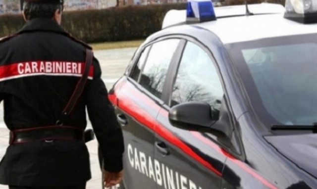 Siracusa, divieto anti copvid violato: chiuso negozio d'abbigliamento