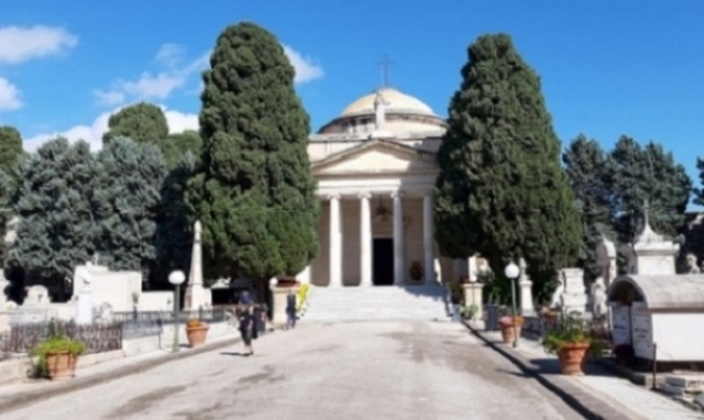 Siracusa, cimitero chiuso nei prossimi due fine settimana