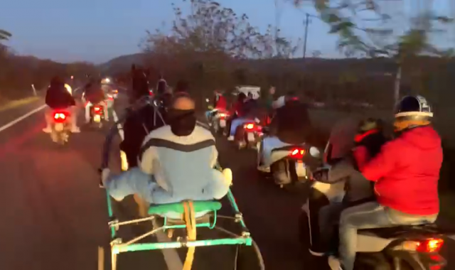 Corsa clandestina di cavalli sulla SS 124, pubblicano il video dui social: denunciati organizzatori e partecipanti