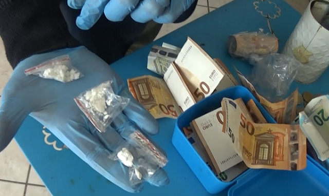 Siracusa, blitz antidroga alla Mazzarrona: 2 arresti  e sequestro di stupefacente
