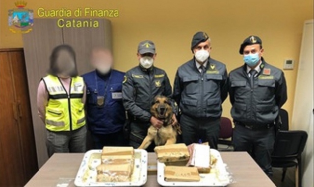 Catania, sequestrati 6,7 kg di cocaina al porto