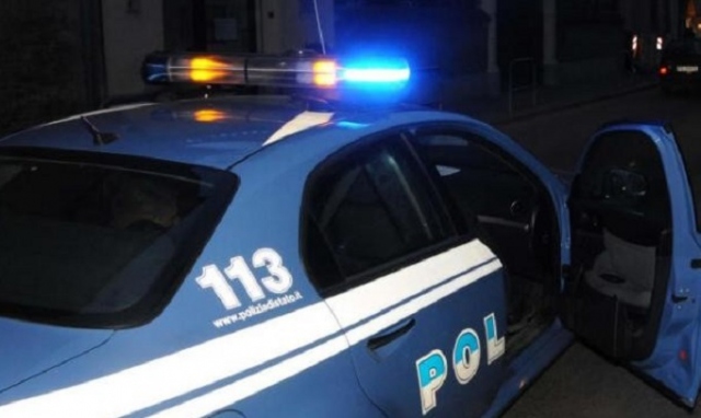 Siracusa, tentato furto in un bar: bloccati 3 minori