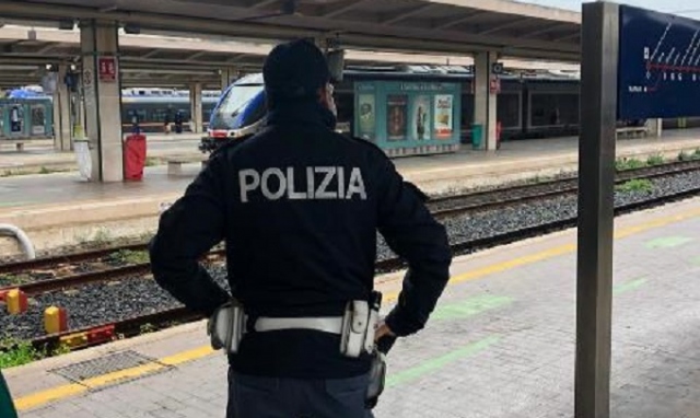Controlli della Polfer in tutta la Sicilia, a Siracusa rintracciato un cittadino romeno