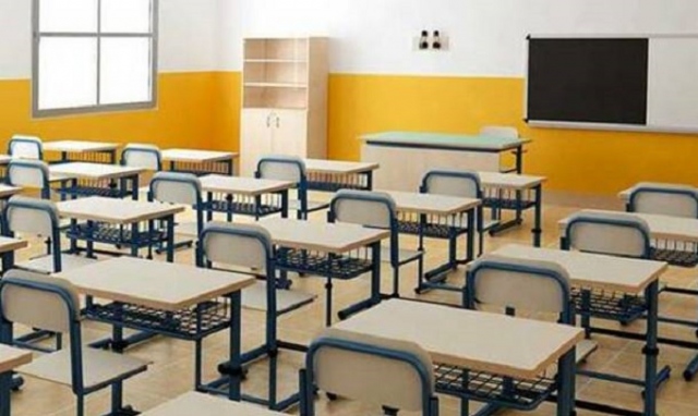 Riapertura scuole: lunedì le medie e una settimana dopo le superiori