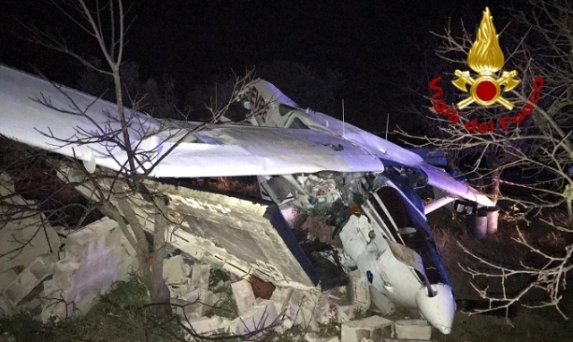 Siracusa, un ultraleggero precipita in contrada Rinaura: ferite le due persone a bordo