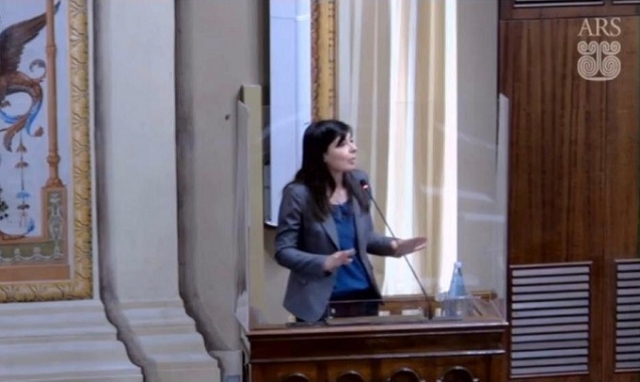 Siracusa, ok parziale all'emendamento per riportare in carica il consiglio comunale