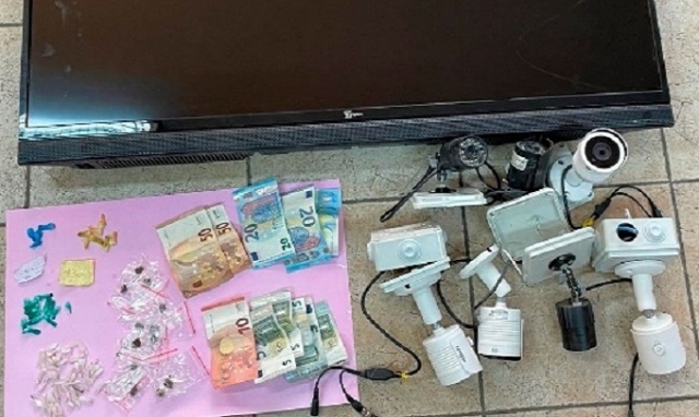 Siracusa, blitz antidroga alla Mazzarrona: un arresto e due denunce