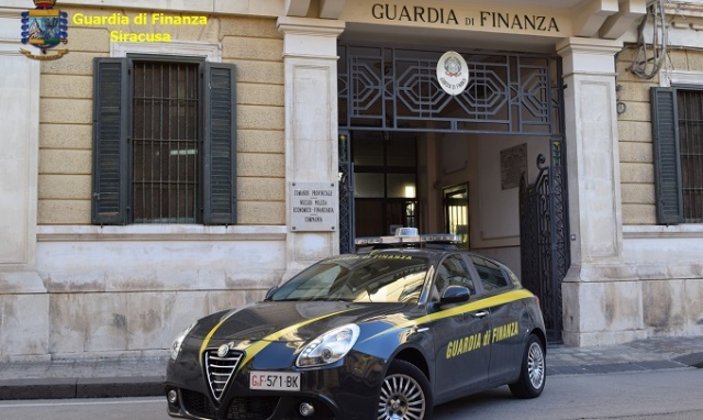 Siracusa, concorso per reclutare 10 tenenti della Finanza