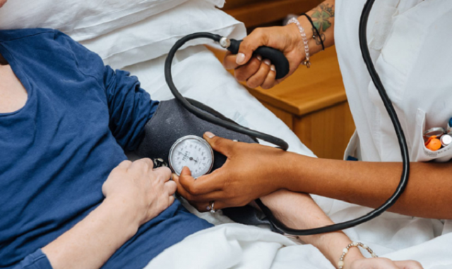 Siracusa, assistenza domiciliare: l'assessore Razza disposto a rivedere requisiti accreditamento