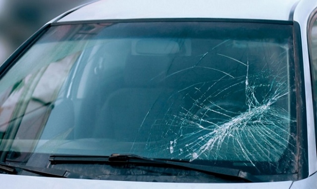 Augusta, danneggia un'auto in sosta: denunciato 24enne