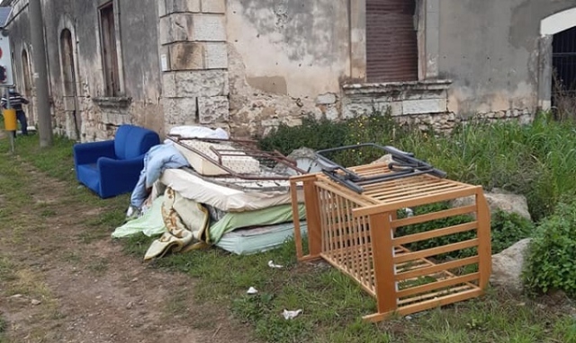 Sgombero a Cassibile, la Cgil sistema in agriturismo i 30 lavoratori migranti