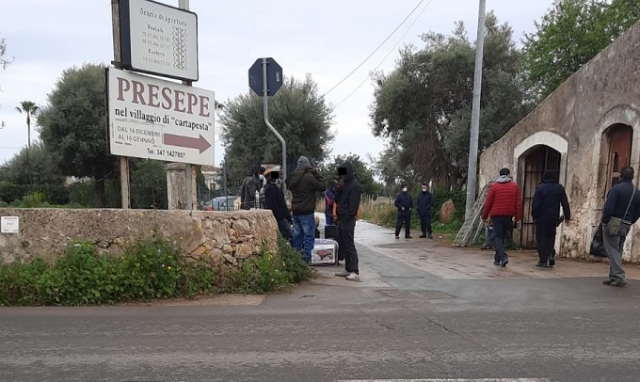 Cassibile, sgombero case occupate al Borgo Vecchio: le reazioni