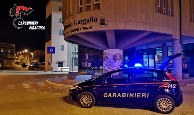 Priolo, lite in famiglia con aggressione ai Carabinieri: arrestato 44enne