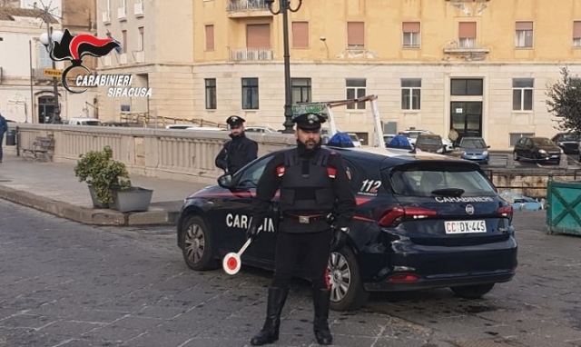 Controlli anticovid, festa in casa ad Avola: 11 sanzioni